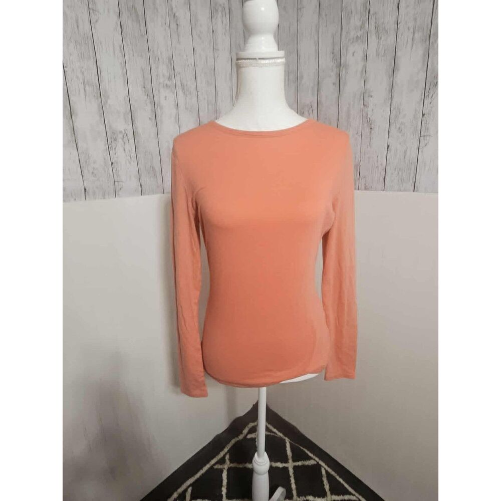 No Boundaries Women’s Long Sleeve Fitted Top Size L/G – Peach Coral
